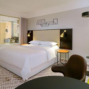 Zimmer mit Queensize-Bett